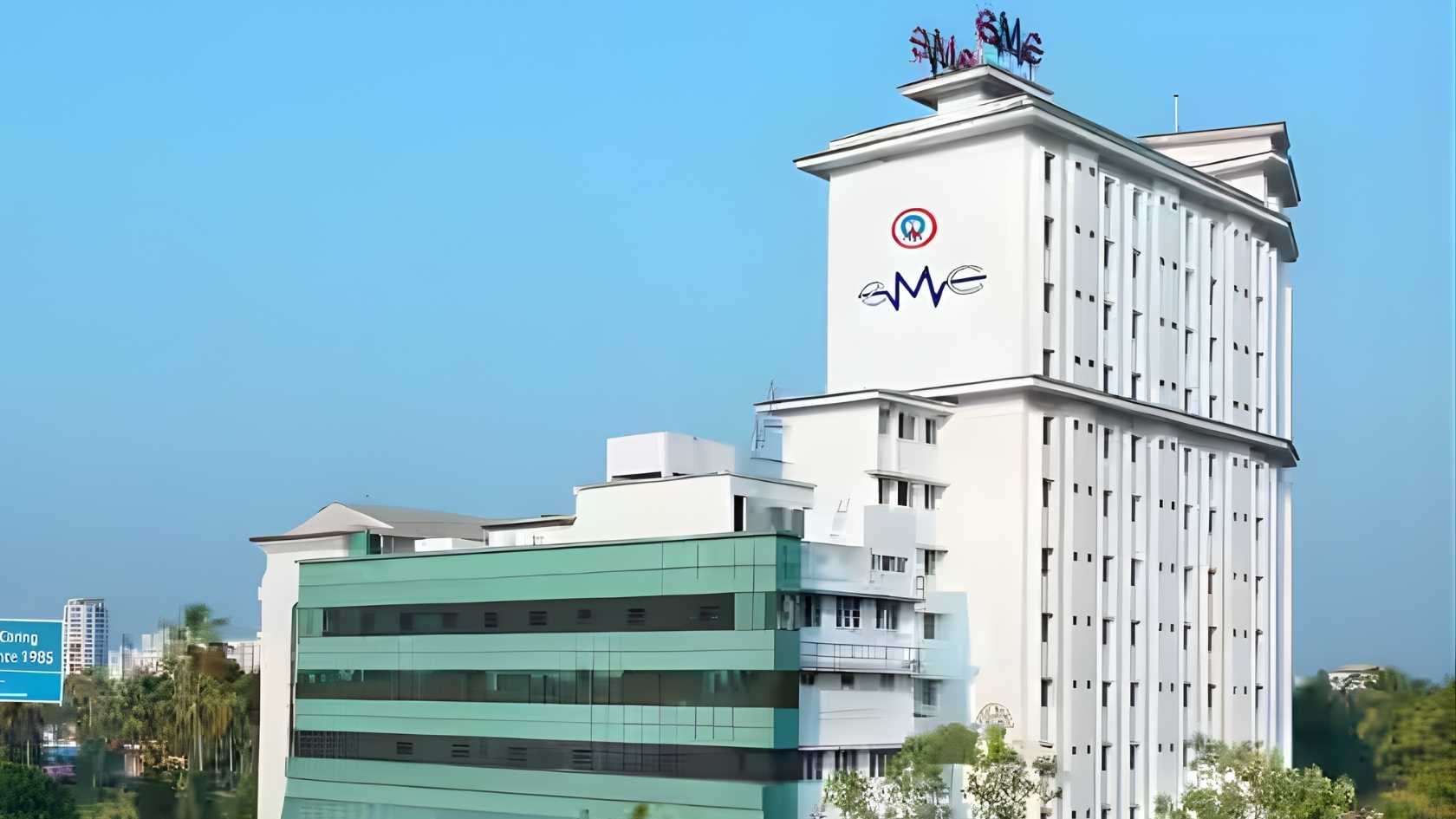 Ernakulam Medical Centre
